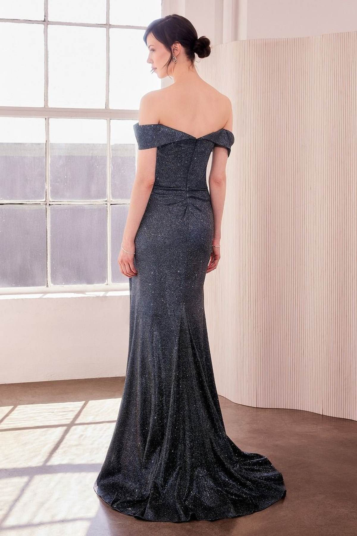 Off Shoulder Sweetheart Neck Metallic Prom Gown