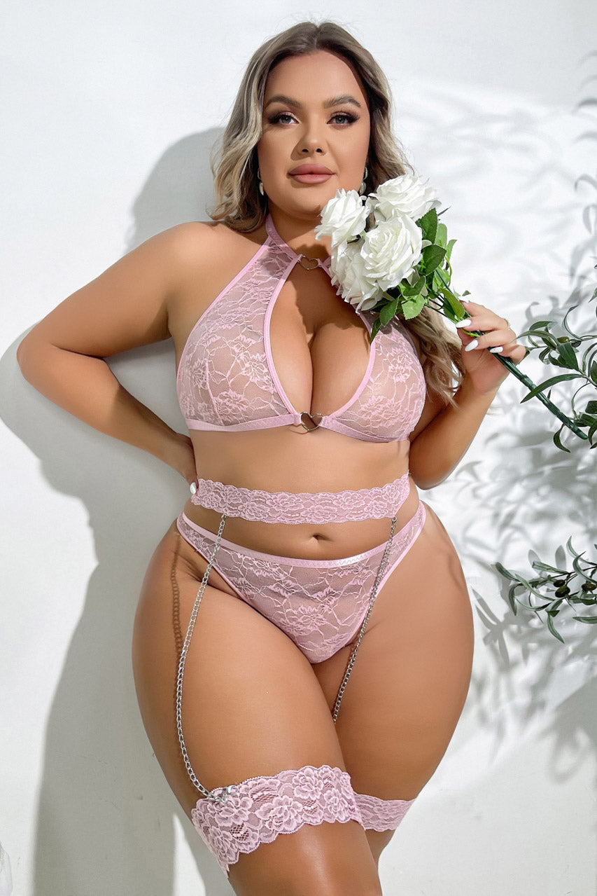 Curvy Heartbreaker Bra Set