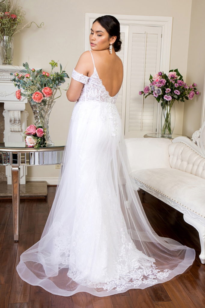 Sweetheart Embroidered Spaghetti Strap Wedding Gown With Lace Lining