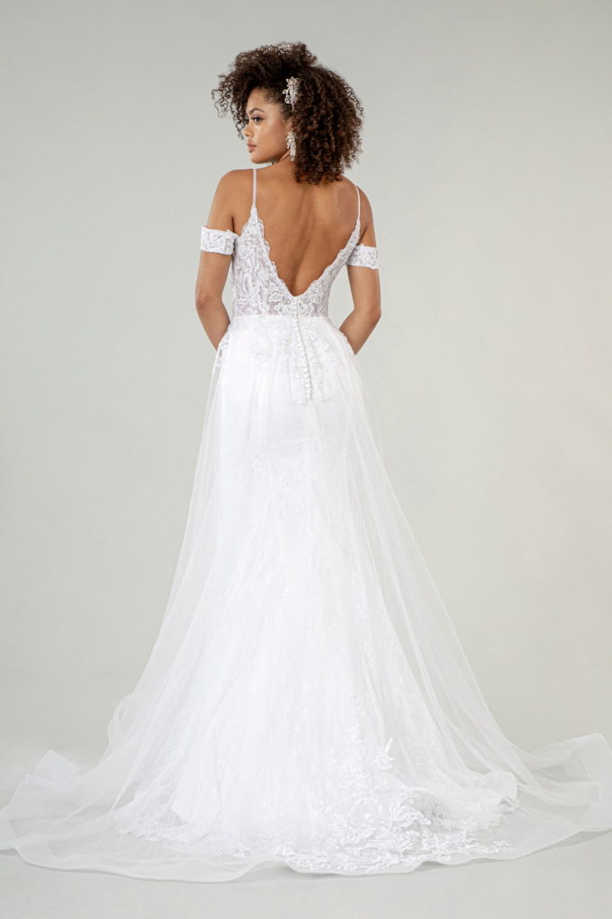 Sweetheart Embroidered Spaghetti Strap Wedding Gown With Lace Lining