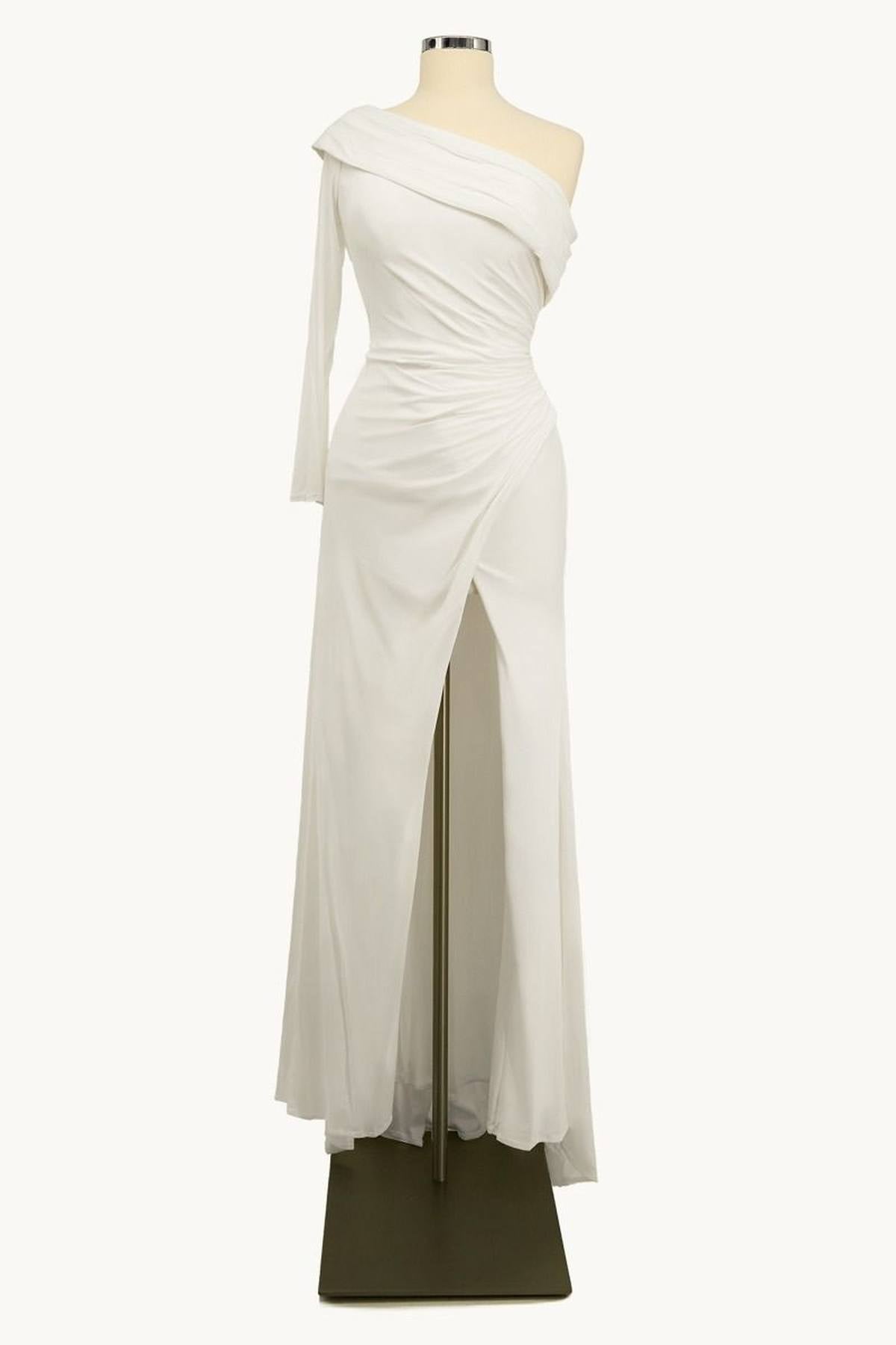 One Sleeve Off Shoulder Fitted Gown